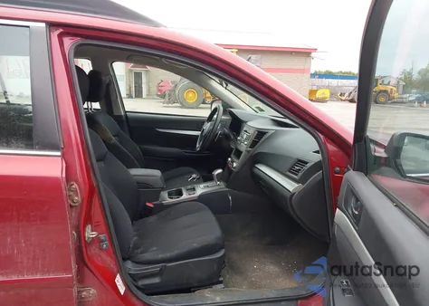 2012 Subaru Outback 2.5I z USA, uszkodzony, nr VIN 4S4BRBAC9C3229570